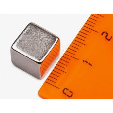 Неодимовый магнит призма 10х10х10 мм